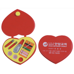 **하트 반짇고리